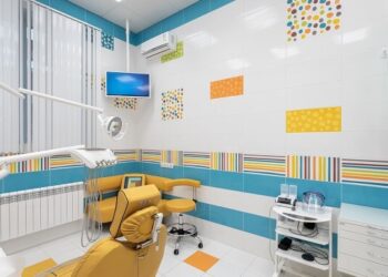 Фото клиники "Семейная Стоматологическая Клиника на Аношкина" - 8